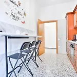 Gueshost - Casa Caramata Airy Near The Sea *